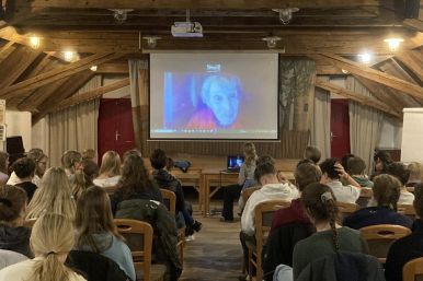 Gymnasium Theodorinaum - Fahrt nach Theresienstadt in Vorbereitung auf das Schulprojekt Die Kinder der toten Stadt 2025